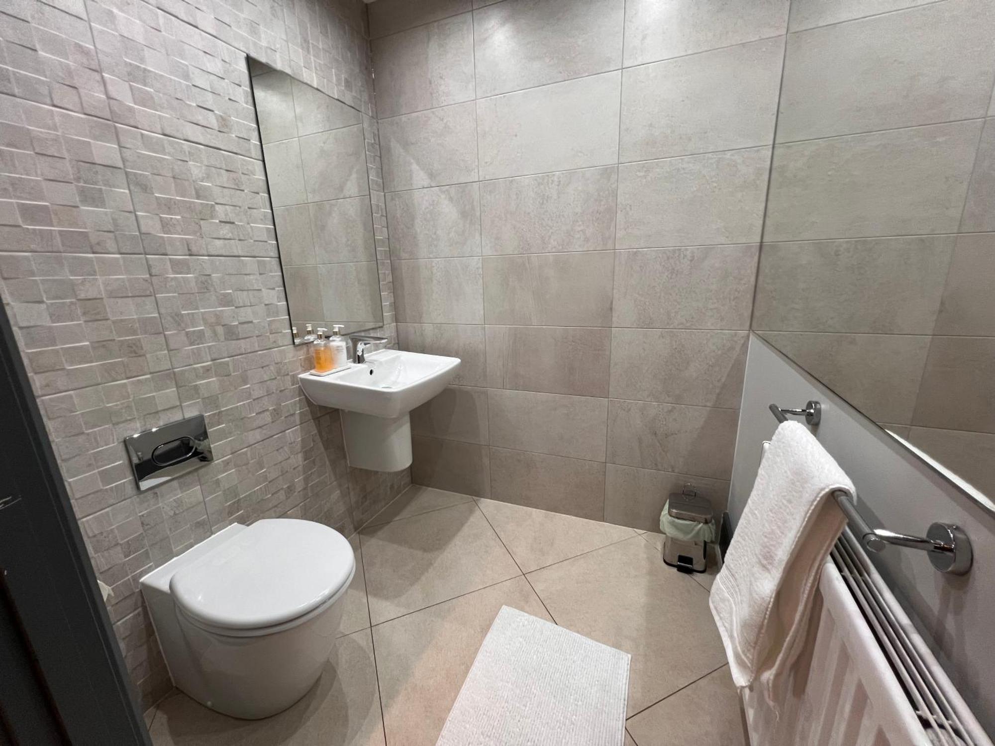 Luxury Durham Home In Dh1, Free Parking, No Fees Exteriör bild