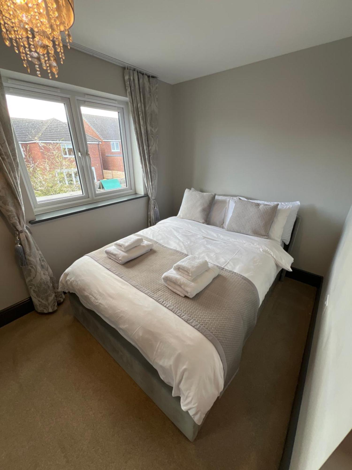 Luxury Durham Home In Dh1, Free Parking, No Fees Exteriör bild